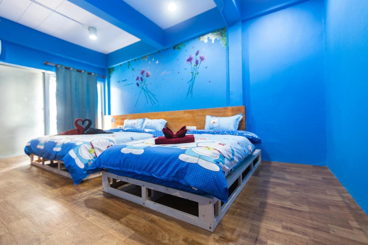 Firefly Phuket Hotel パトン エクステリア 写真